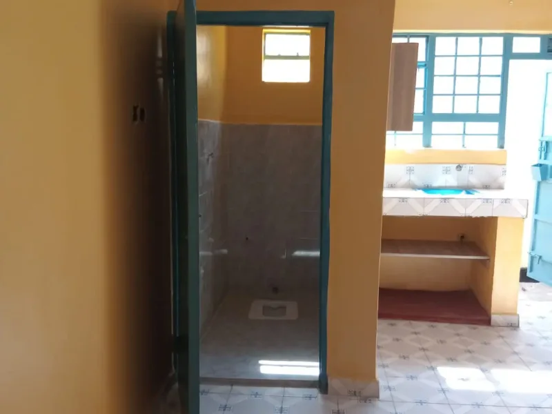 16 units Vacant Spacious Bedsitter Lurambi No viewing fee