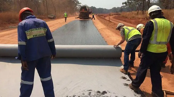 Tarmacking begins on the Kakamega to Mumias road