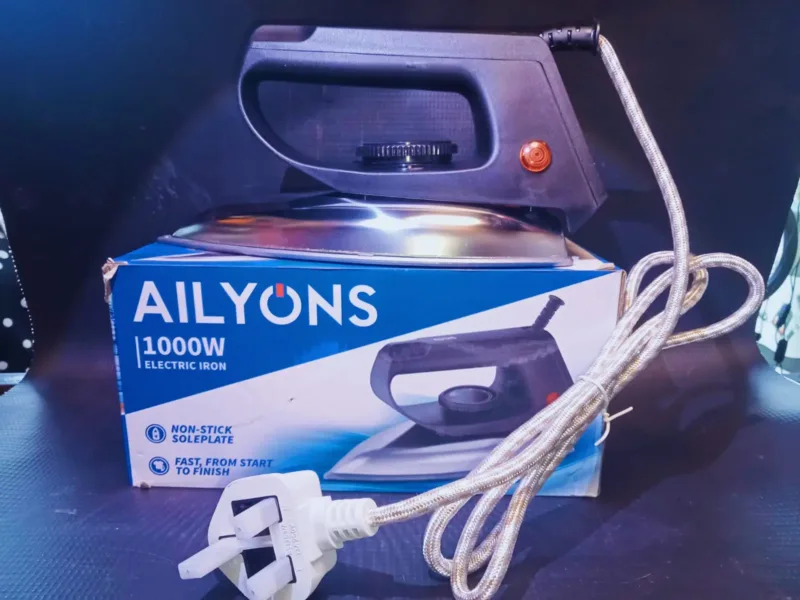 AILYONS AN-3006a Steam Ironbox