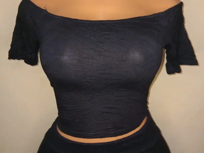 Black Off-the-Shoulder Textured Short-Sleeve Crop Top