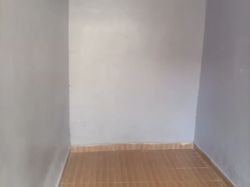 Bedsitter to let