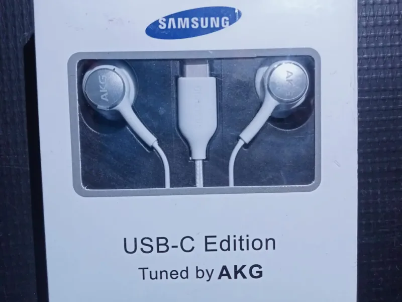 Samsung USB-C Earphones (Tuned by AKG)