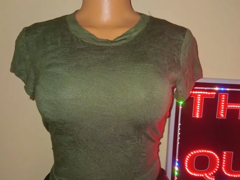 Olive Green Fitted Short-Sleeve Top