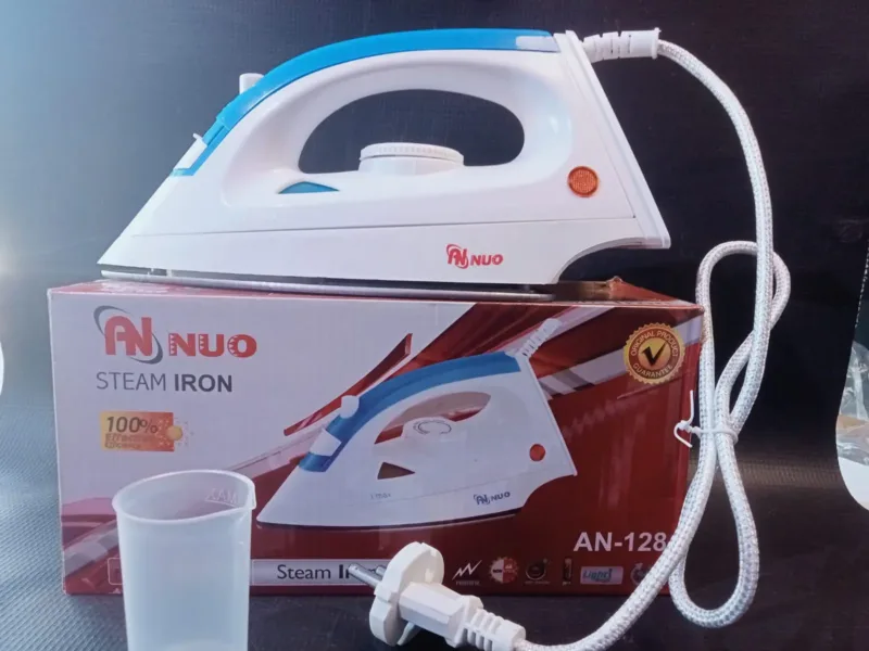 ANNUO AN-128 Steam Iron 1200W